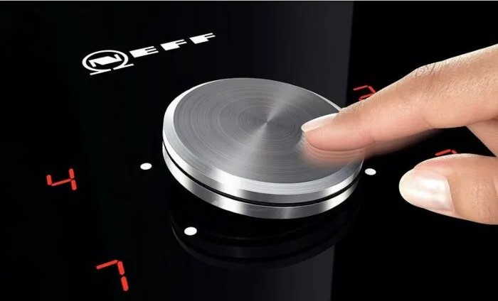 Neff T16PT76X0 electric hob - close-up of the knob