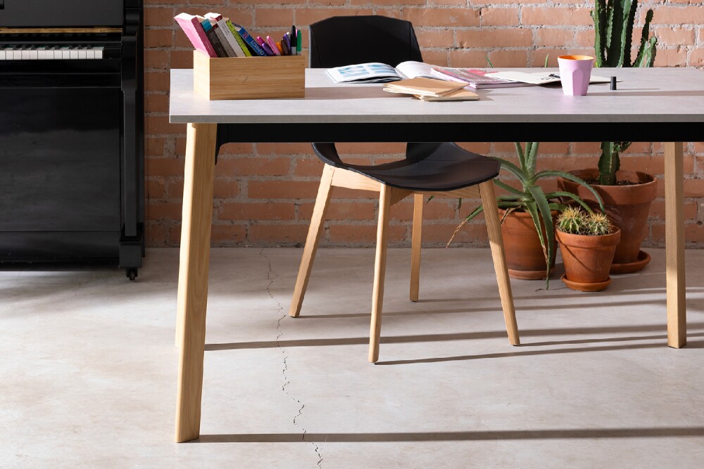 pointhouse best-selling tables - OTELLO - Extendable table with painted aluminium frame and melamine, laminate, glass, Fenix, wood or ceramic top