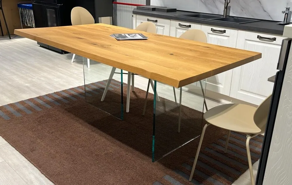 Fgf table GHOST - Table with solid Parawood or Knotted Oak top, transparent or bronze glass legs, fixed or extendable