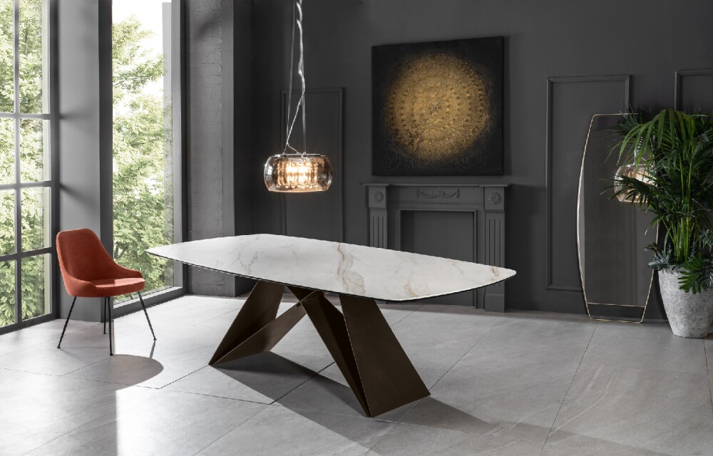 Stones THANOS - Tavolo fisso o allungabile, con gambe in metallo verniciato, piano in ceramica su vetro, o marmo