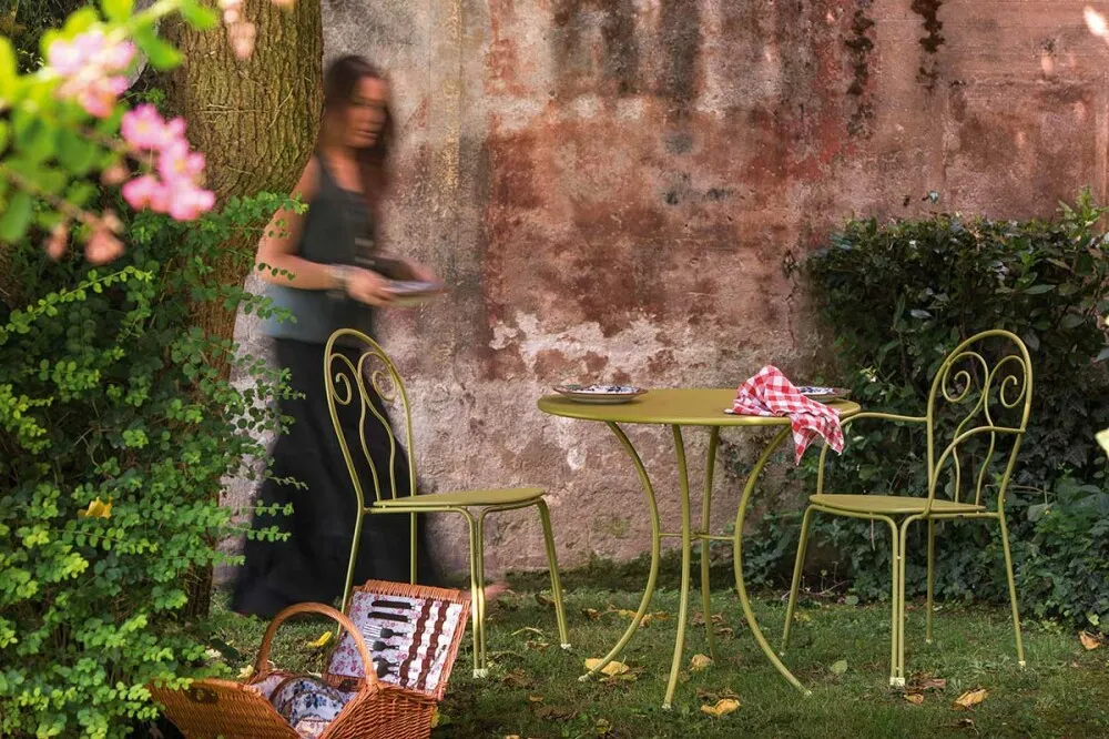 tavolino Emu PIGALLE 2 posti, verde, ambientato
