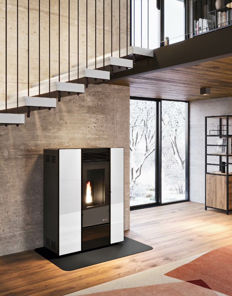 DENISE - Eva Calòr slim airtight pellet stove with independent ducting - 10 kW - 300 m³